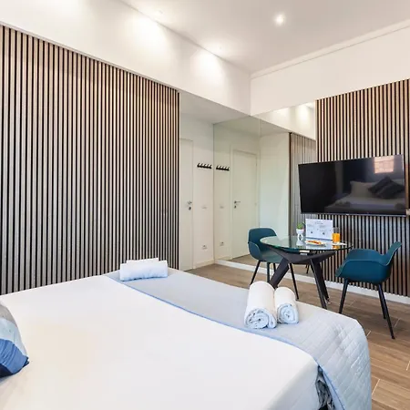 Hostly-colorhome Midtown